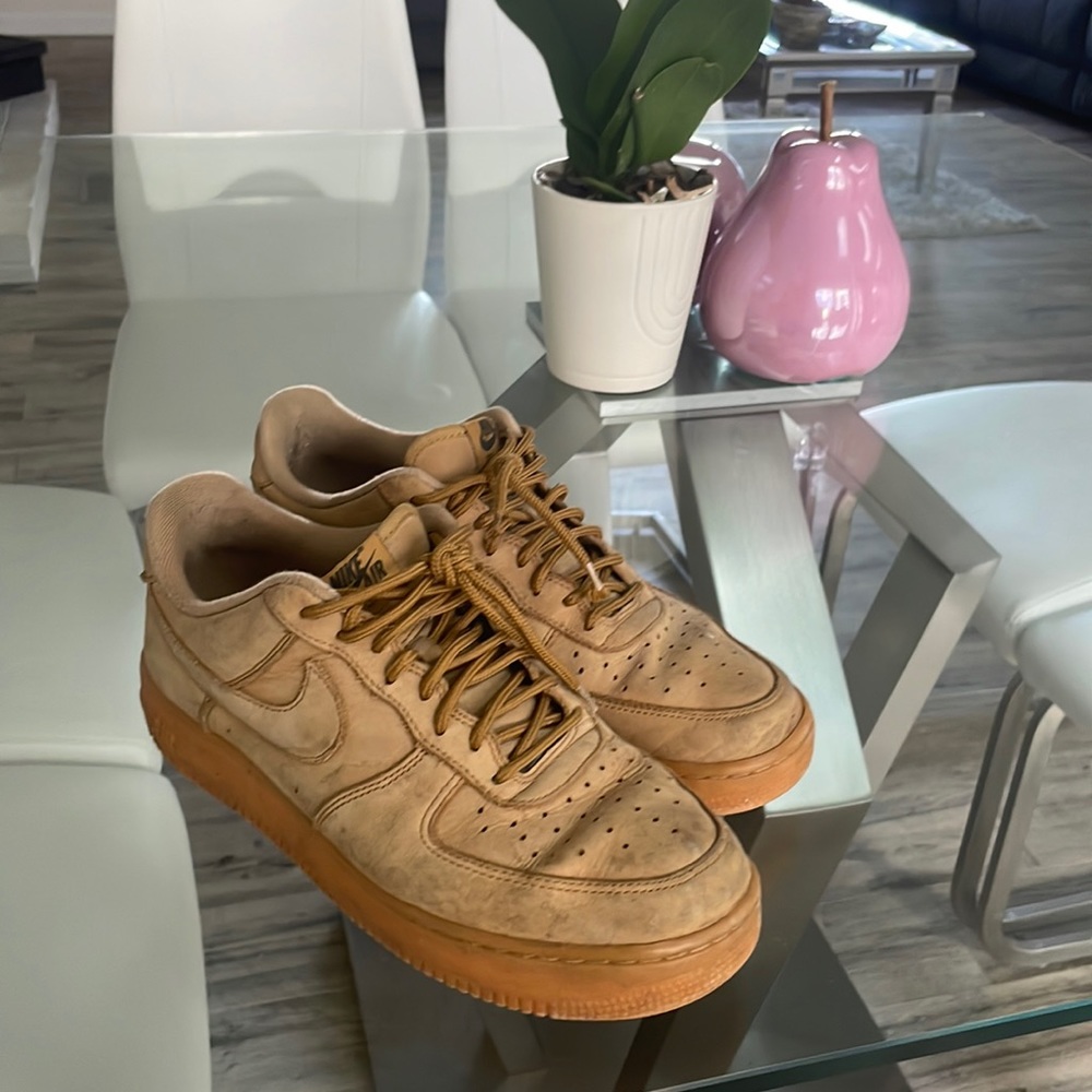Men’s size 10 tan Air Force 1s Shoes